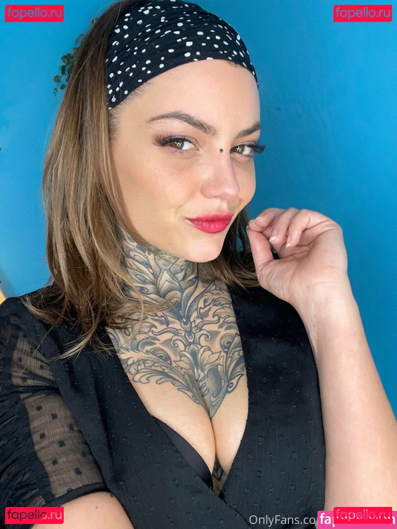 nikkyfrench Onlyfans Photo Gallery 