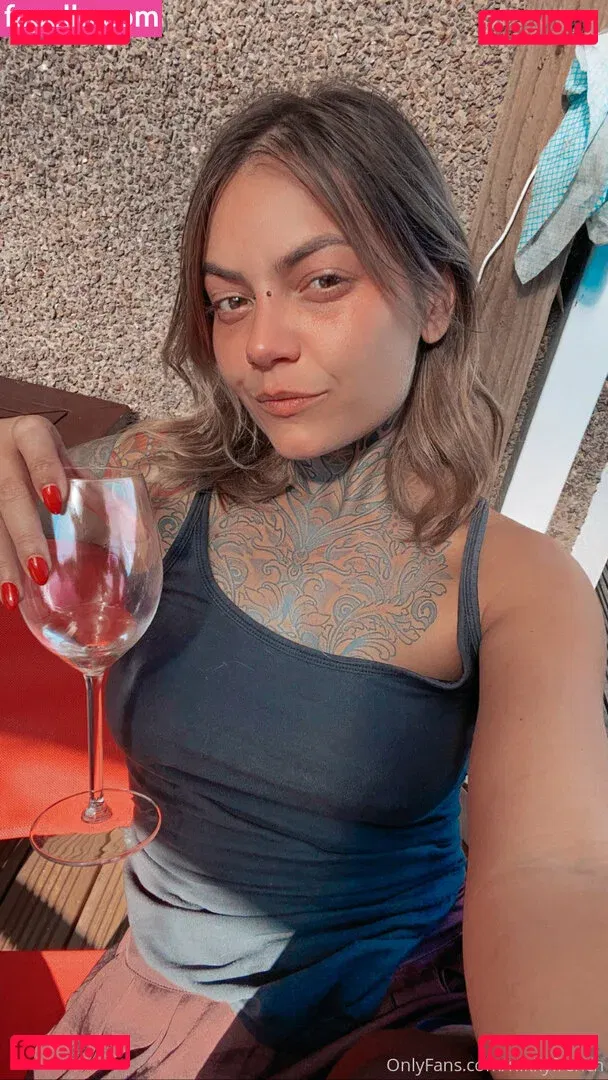 nikkyfrench Onlyfans Photo Gallery 