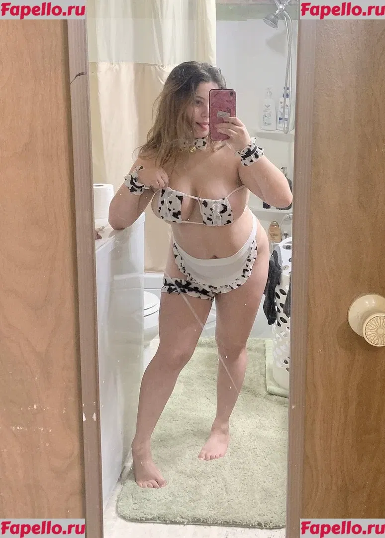 Mikumiku Onlyfans Photo Gallery 
