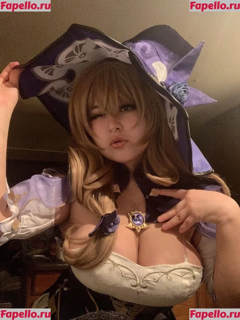 Mikumiku Onlyfans Photo Gallery 