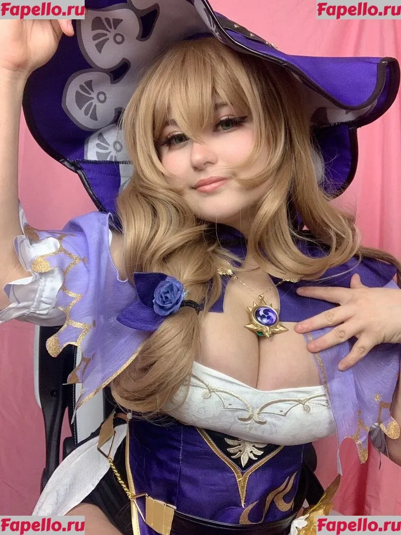 Mikumiku Onlyfans Photo Gallery 