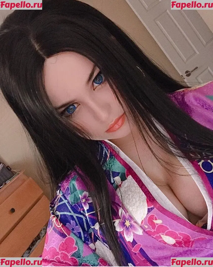 Mikumiku Onlyfans Photo Gallery 