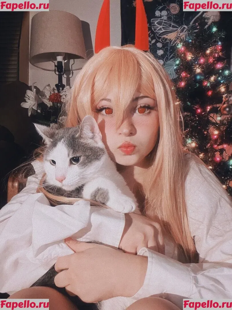 Mikumiku Onlyfans Photo Gallery 