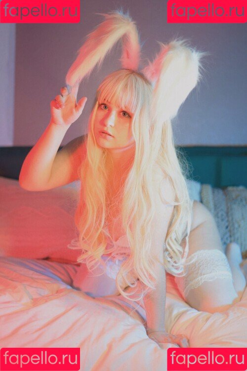 Mikumiku Onlyfans Photo Gallery 