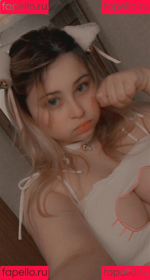 Mikumiku Onlyfans Photo Gallery 