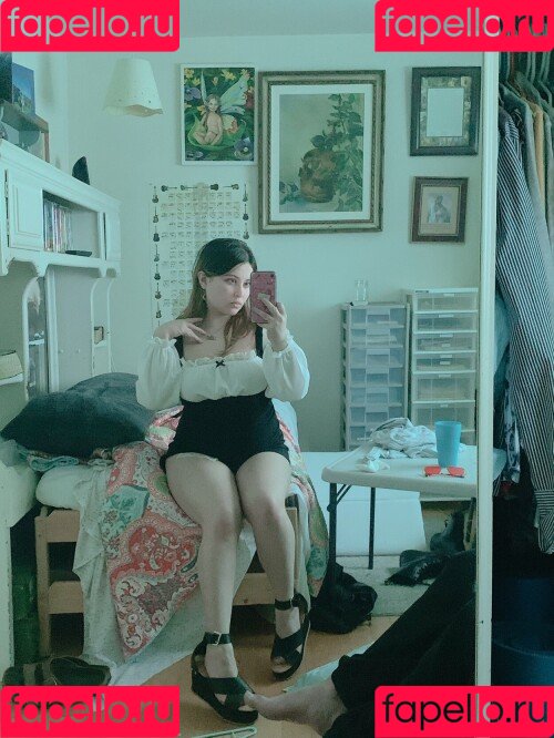 Mikumiku Onlyfans Photo Gallery 