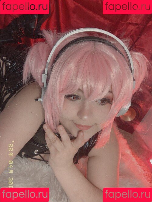 Mikumiku Onlyfans Photo Gallery 