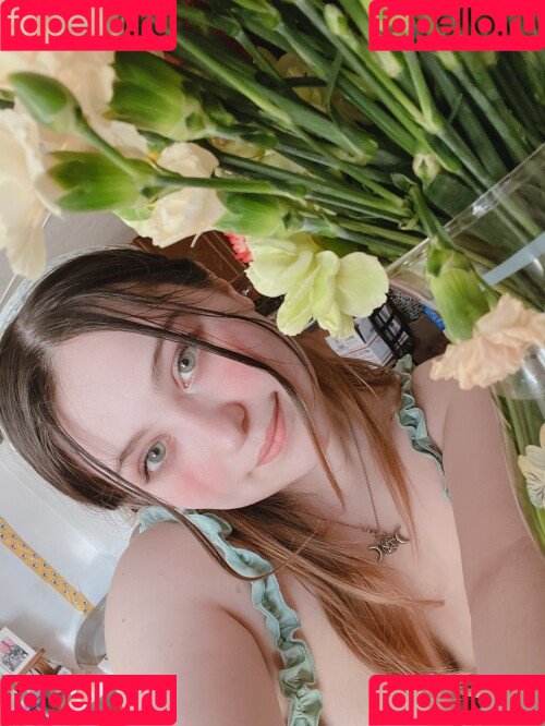 Mikumiku Onlyfans Photo Gallery 