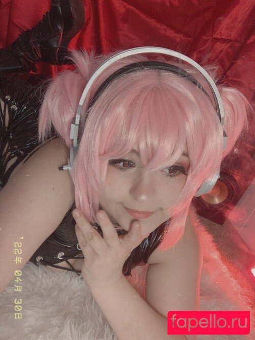 Mikumiku Onlyfans Photo Gallery 