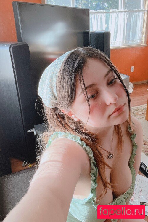 Mikumiku Onlyfans Photo Gallery 