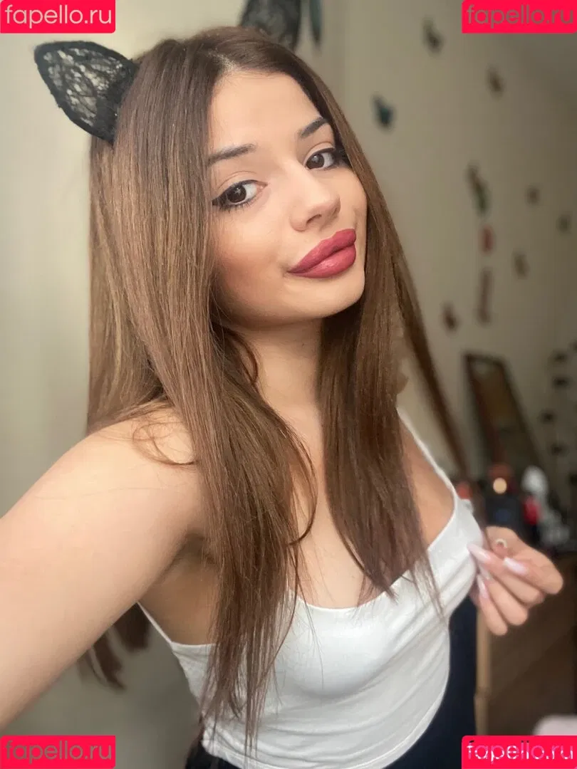 andreea.elena1 Onlyfans Photo Gallery 