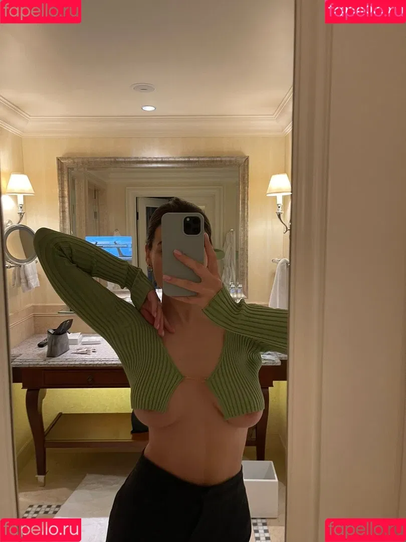 Lina Tsapova Onlyfans Photo Gallery 