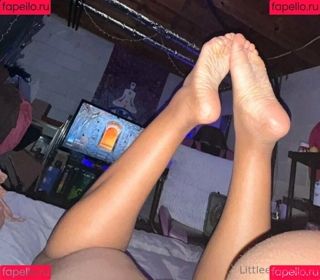 littleebonyfeet Onlyfans Photo Gallery 