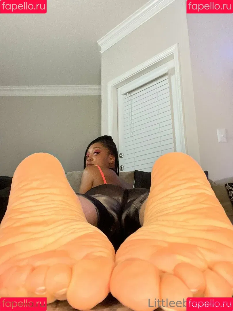 littleebonyfeet Onlyfans Photo Gallery 