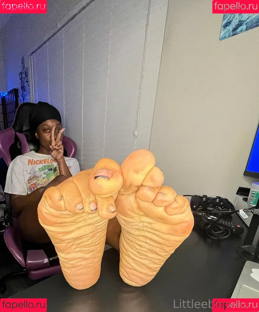 littleebonyfeet Onlyfans Photo Gallery 