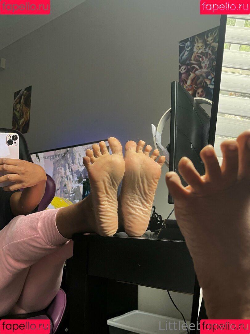 littleebonyfeet Onlyfans Photo Gallery 