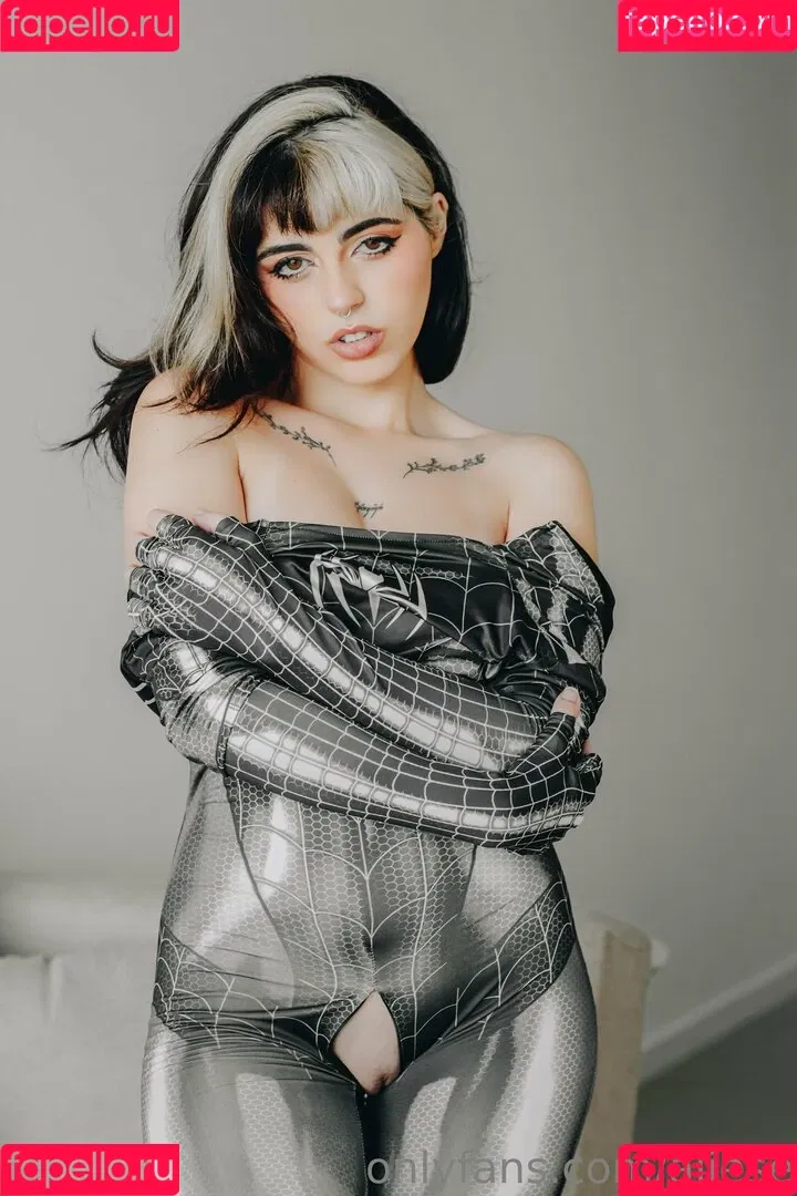 Aliese Onlyfans Photo Gallery 