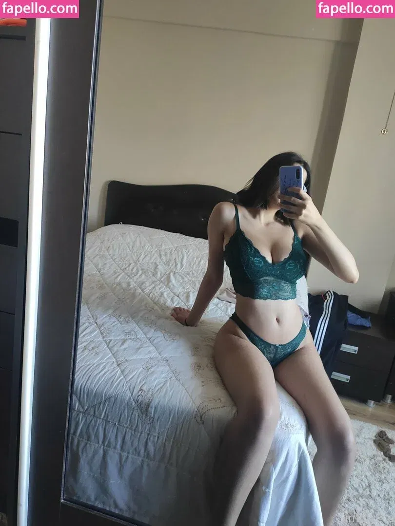 eceturkishangel Onlyfans Photo Gallery 