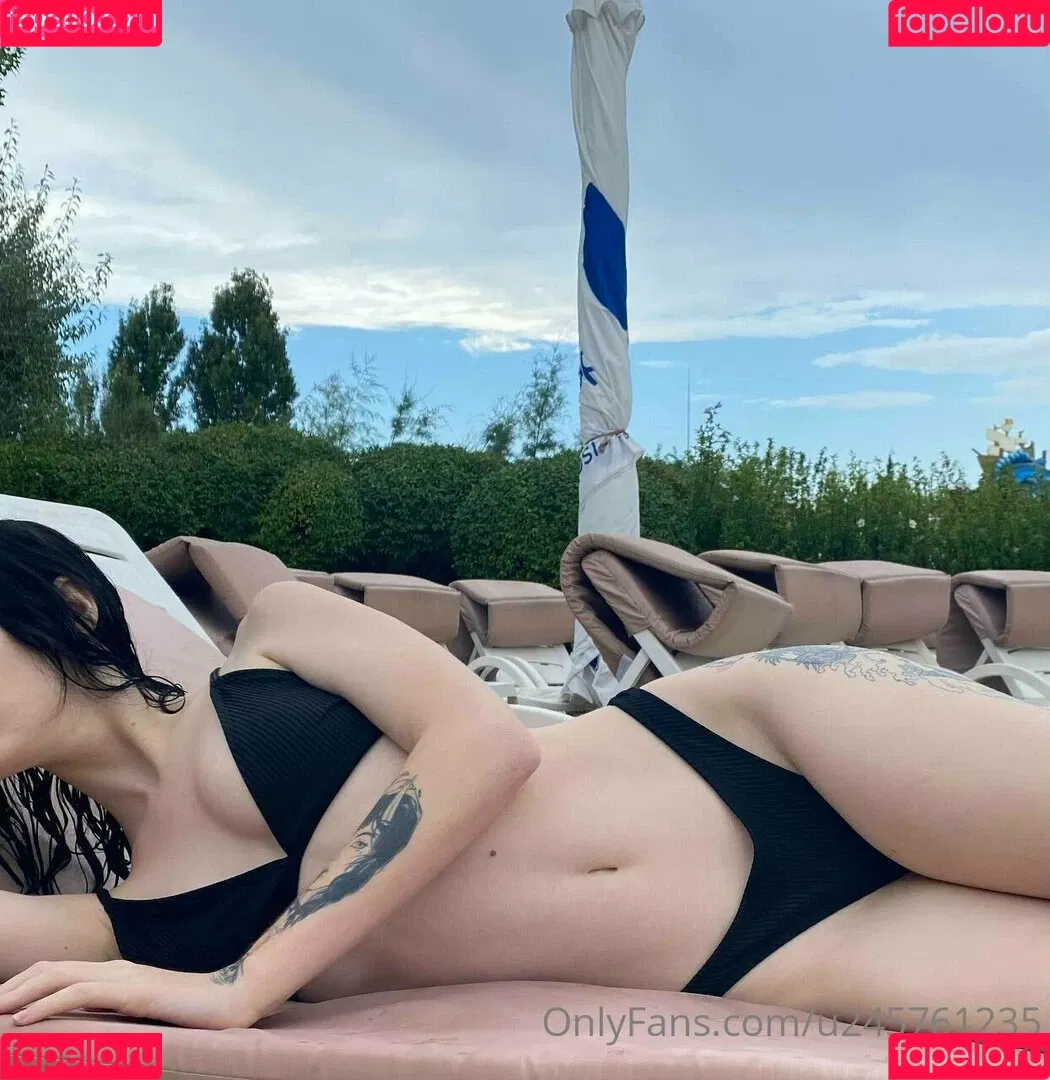 alicewonderfull Onlyfans Photo Gallery 