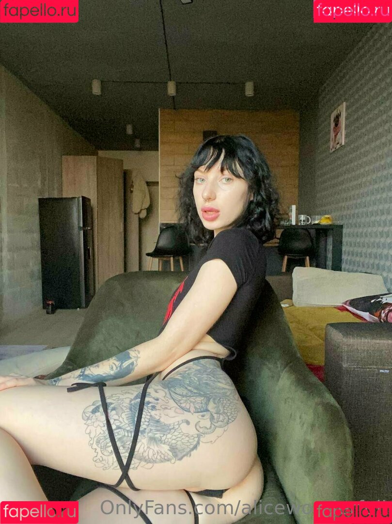 alicewonderfull Onlyfans Photo Gallery 