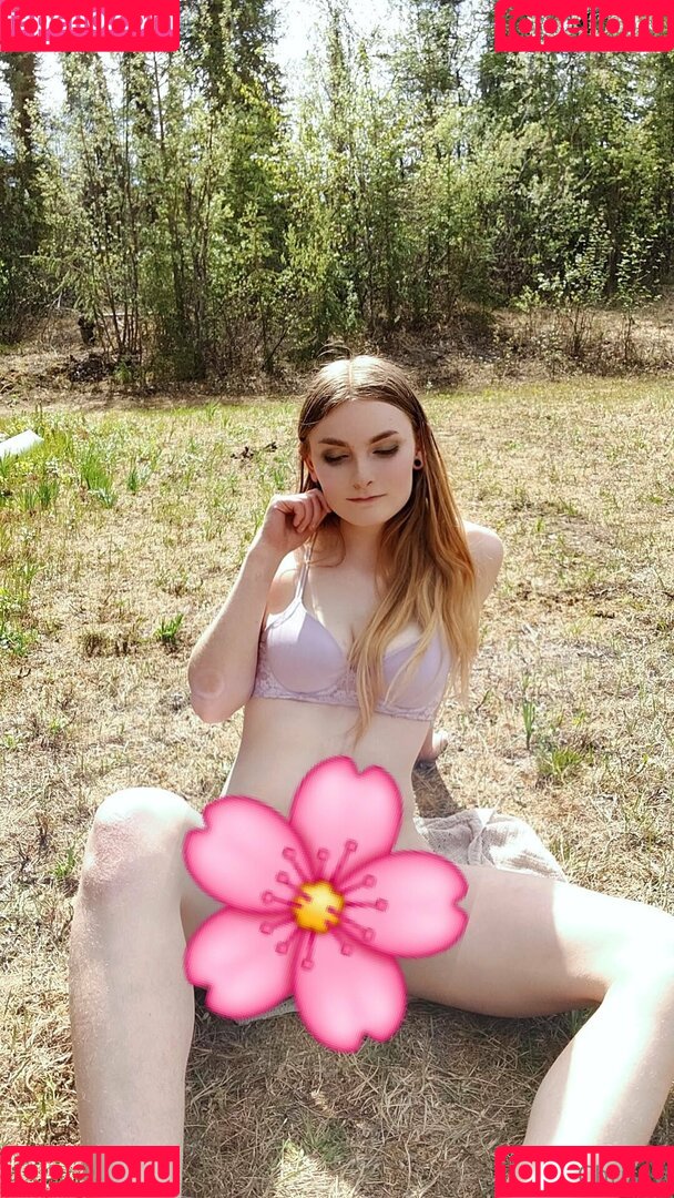 sunflowerseedling Onlyfans Photo Gallery 