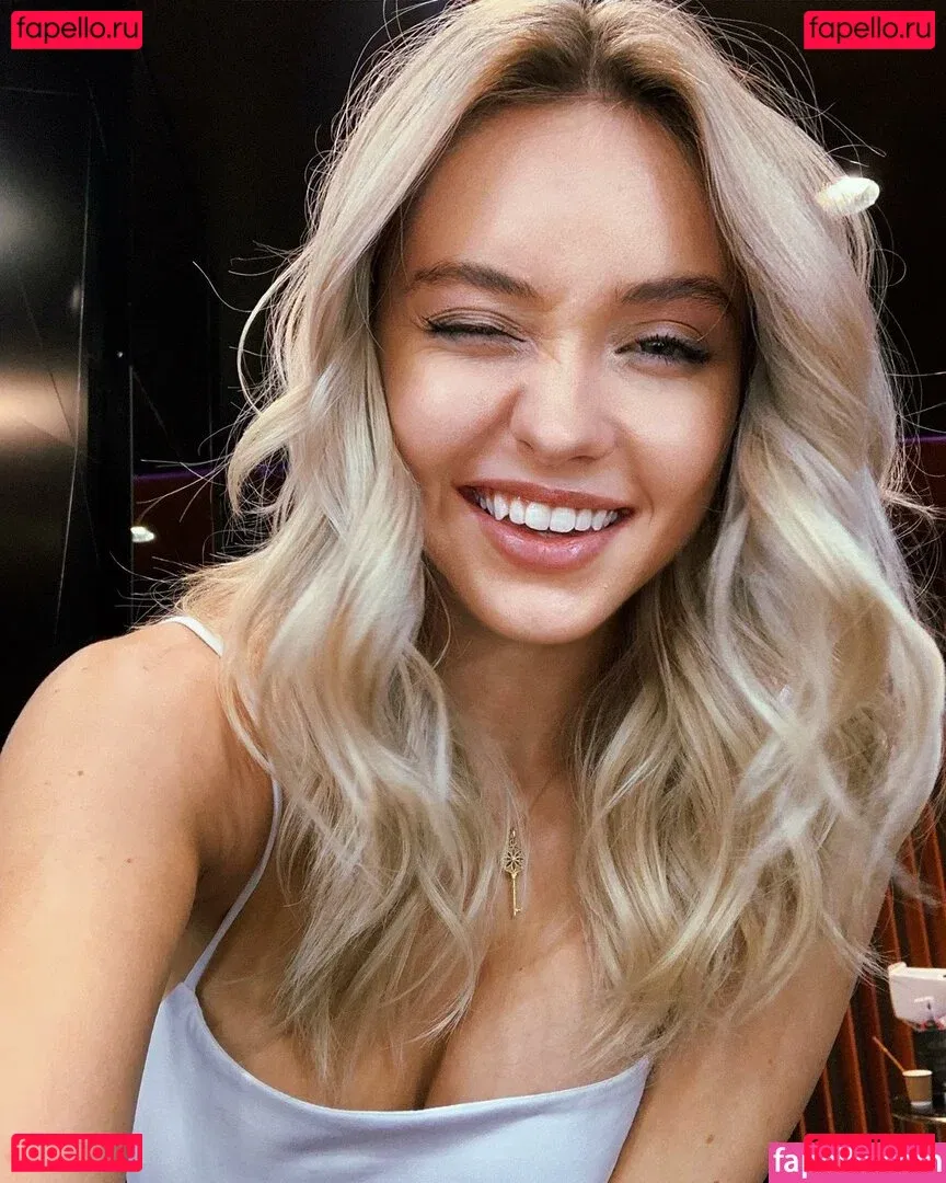 Mariah Medina Onlyfans Photo Gallery 