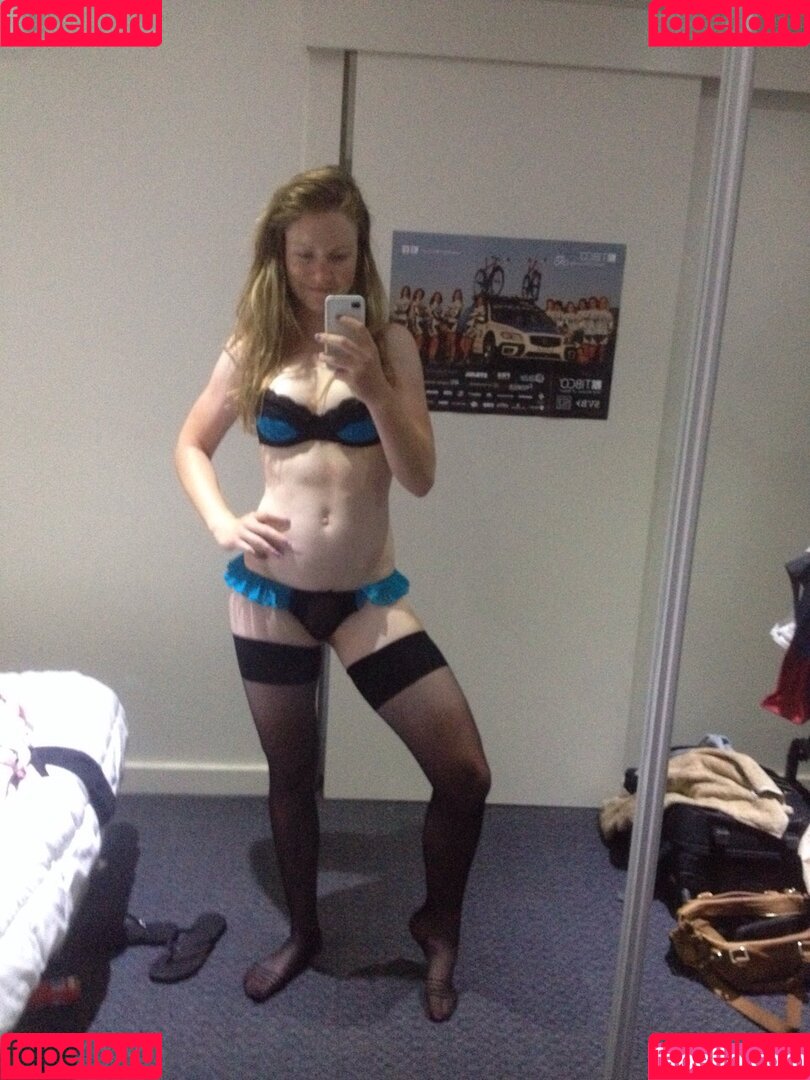 Lauren Kitchen Onlyfans Photo Gallery 