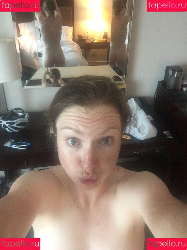 Lauren Kitchen Onlyfans Photo Gallery 