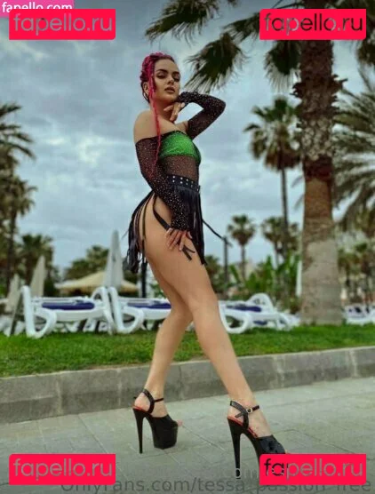 esmeraldai Onlyfans Photo Gallery 