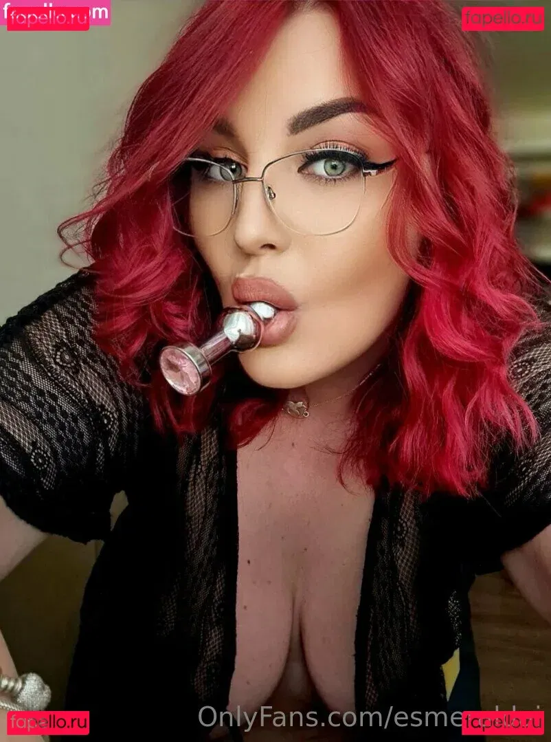 esmeraldai Onlyfans Photo Gallery 