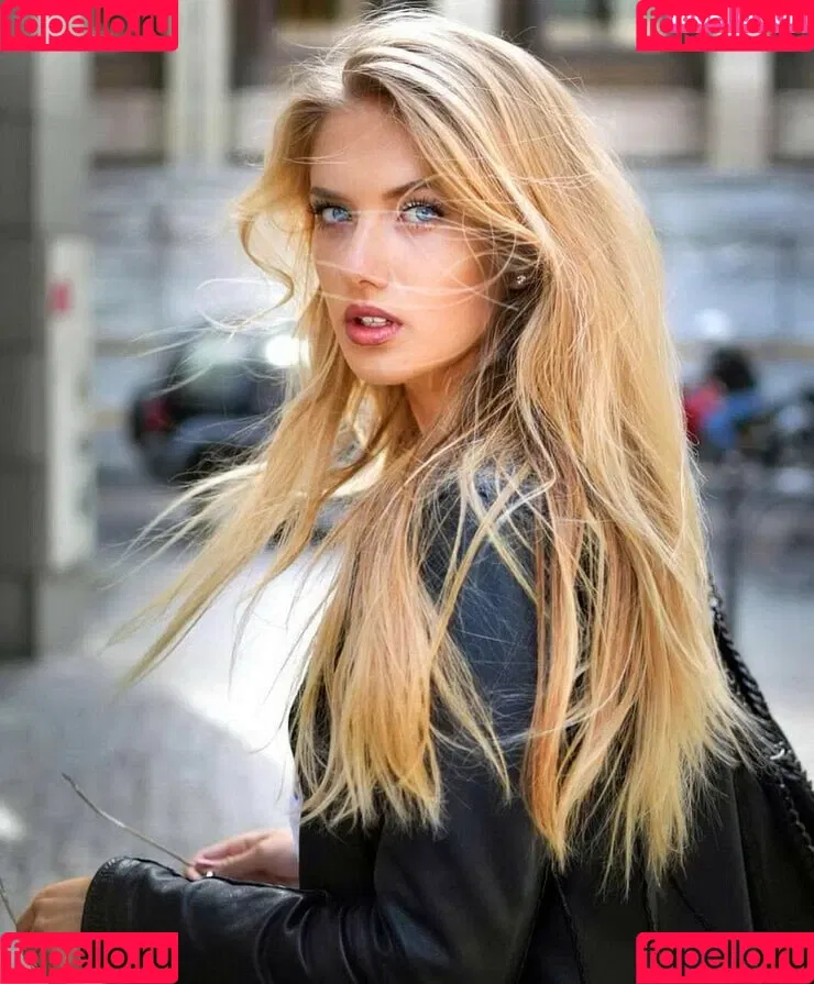 Alica Schmidt Onlyfans Photo Gallery 