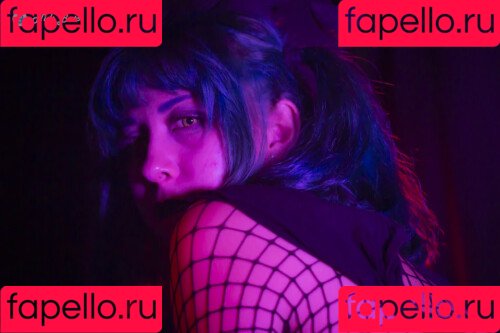 Nids Bats Onlyfans Photo Gallery 