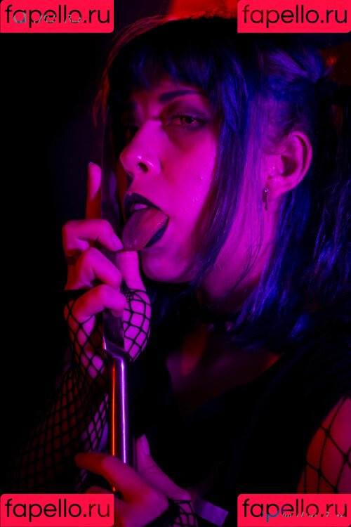 Nids Bats Onlyfans Photo Gallery 