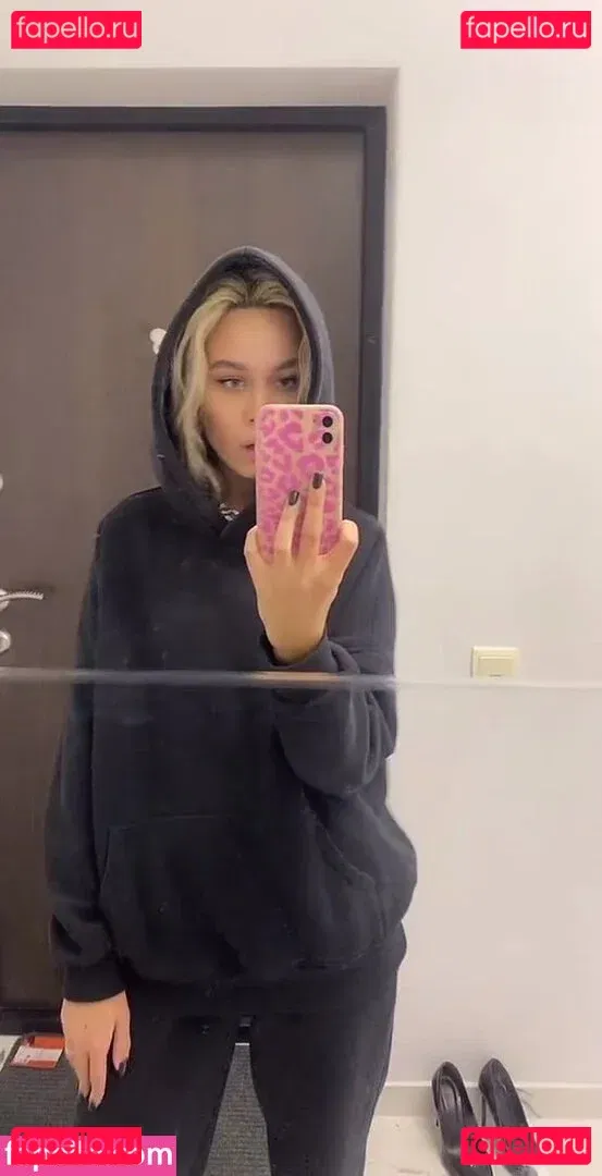 Yuneeko_ Onlyfans Photo Gallery 