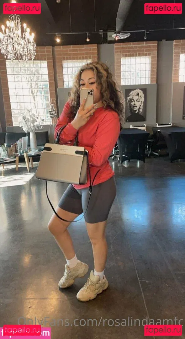 rosalindamfc Onlyfans Photo Gallery 