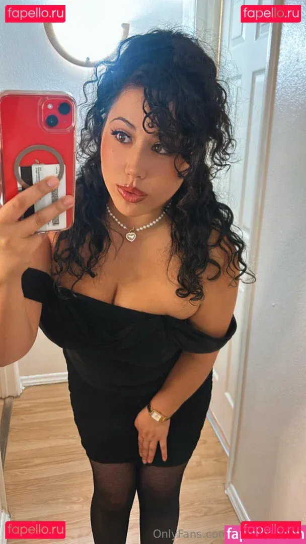 rosalindamfc Onlyfans Photo Gallery 