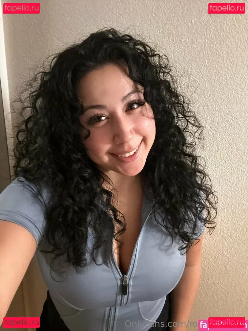 rosalindamfc Onlyfans Photo Gallery 