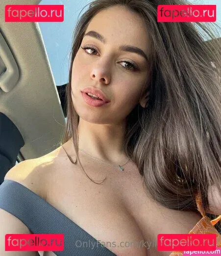 kylienextdoor69 Onlyfans Photo Gallery 