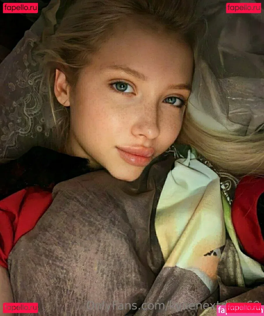 kylienextdoor69 Onlyfans Photo Gallery 