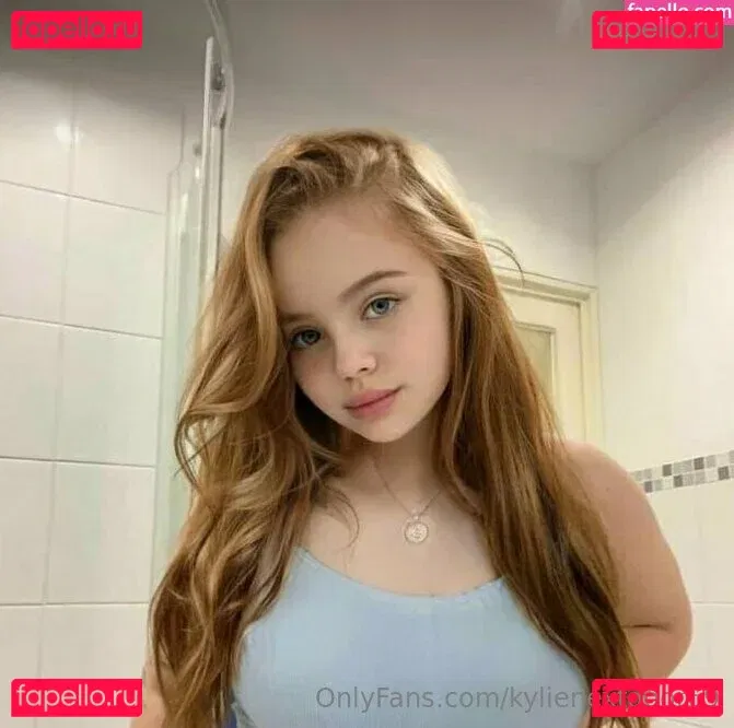 kylienextdoor69 Onlyfans Photo Gallery 