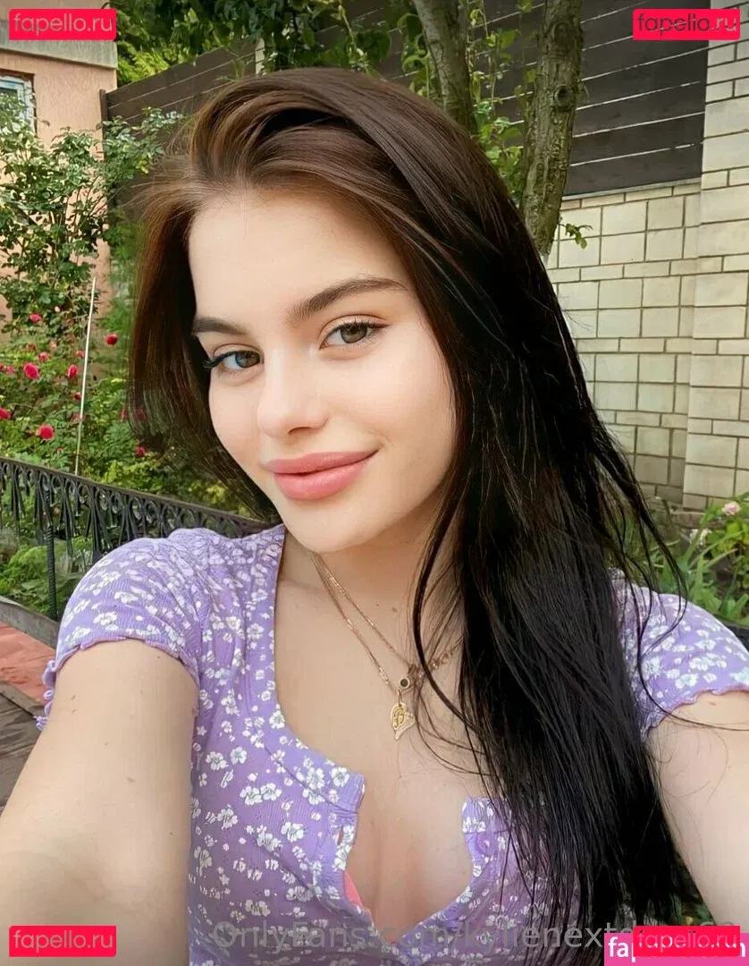 kylienextdoor69 Onlyfans Photo Gallery 