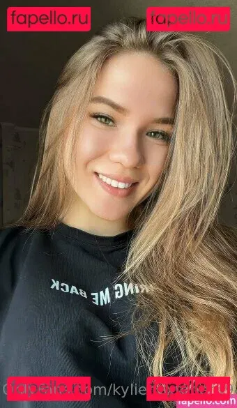 kylienextdoor69 Onlyfans Photo Gallery 