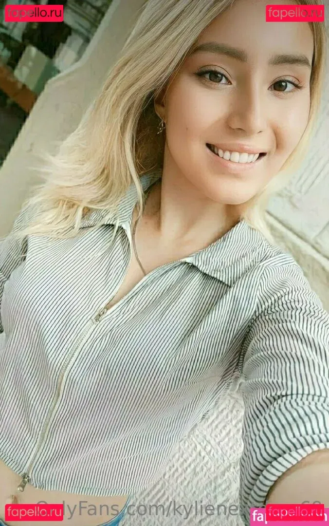 kylienextdoor69 Onlyfans Photo Gallery 