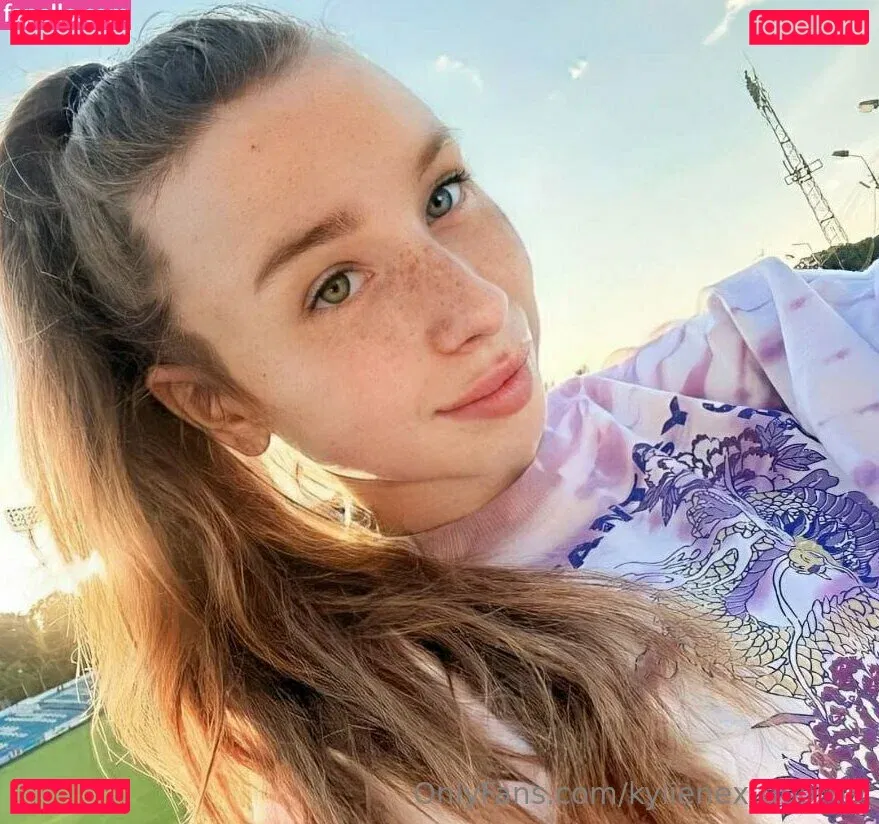 kylienextdoor69 Onlyfans Photo Gallery 