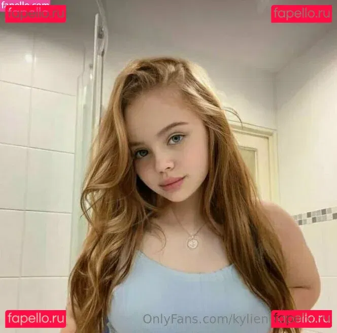 kylienextdoor69 Onlyfans Photo Gallery 