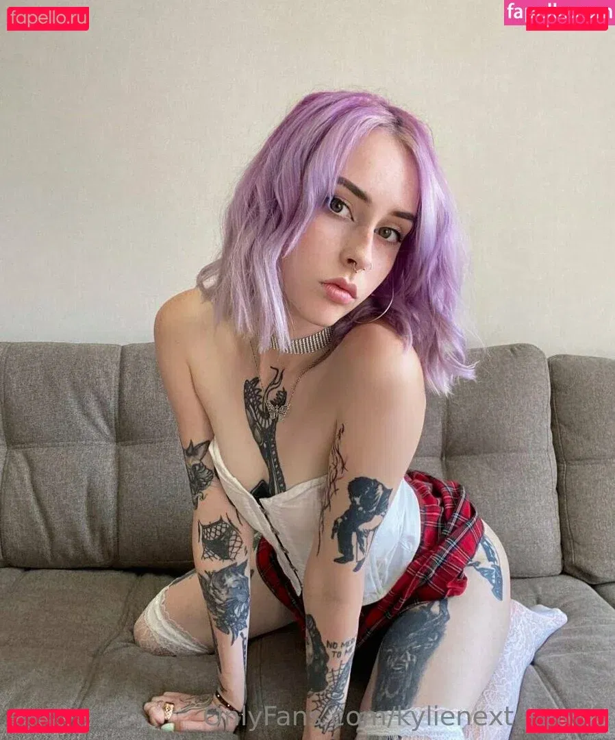 kylienextdoor69 Onlyfans Photo Gallery 
