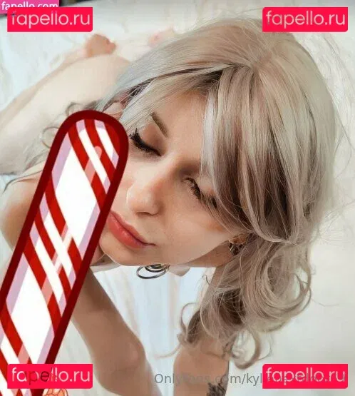 kylienextdoor69 Onlyfans Photo Gallery 