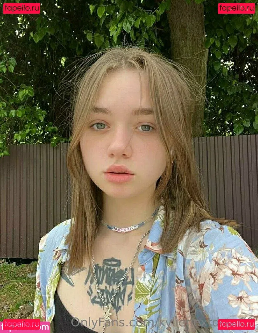 kylienextdoor69 Onlyfans Photo Gallery 