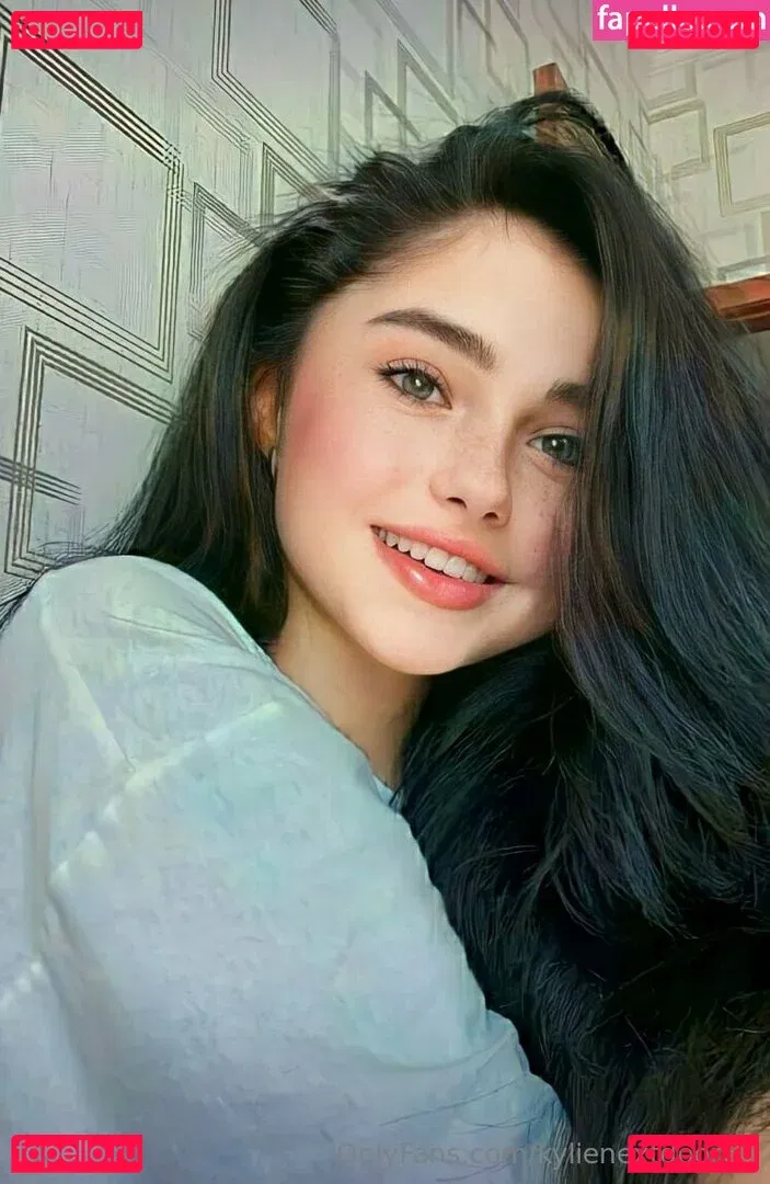 kylienextdoor69 Onlyfans Photo Gallery 