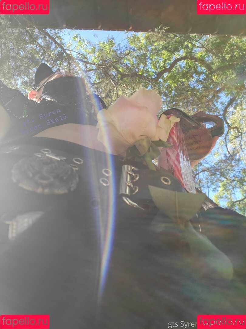 gtssyren Onlyfans Photo Gallery 